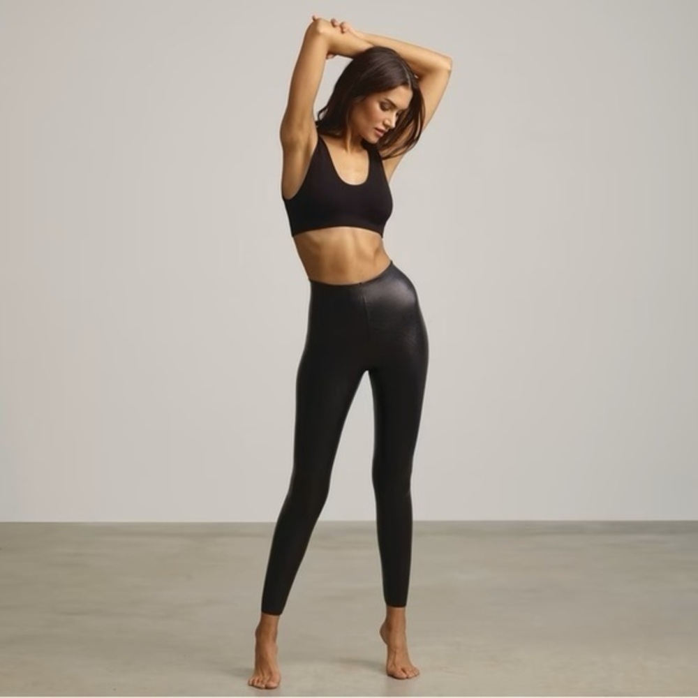 Commando Control Black Faux Leather Legging size S